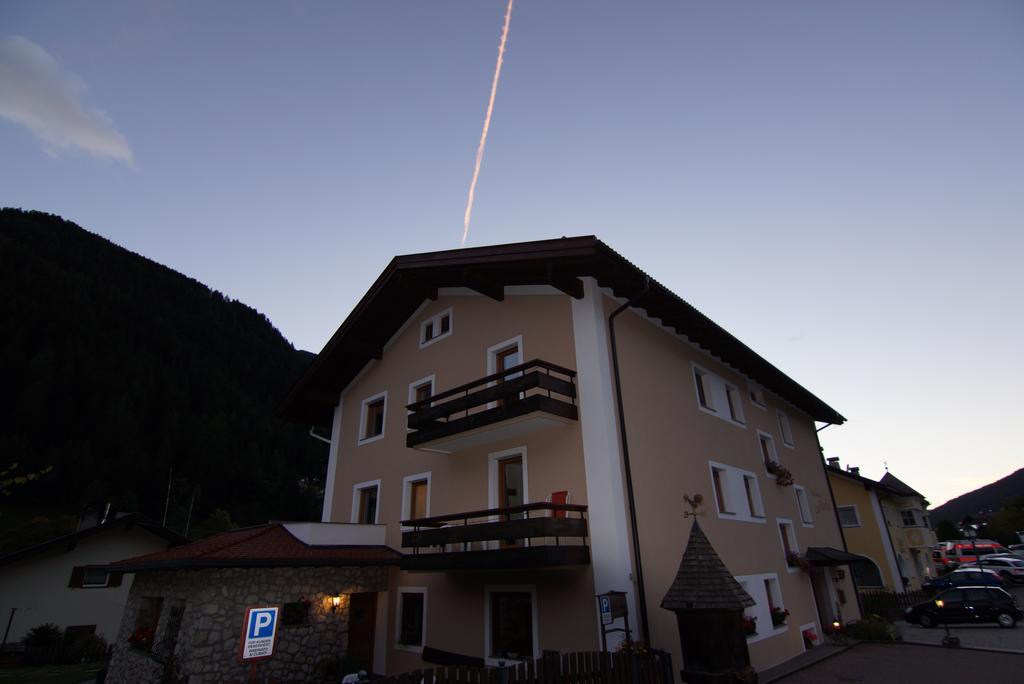 Residence La Planta Ortisei Luaran gambar